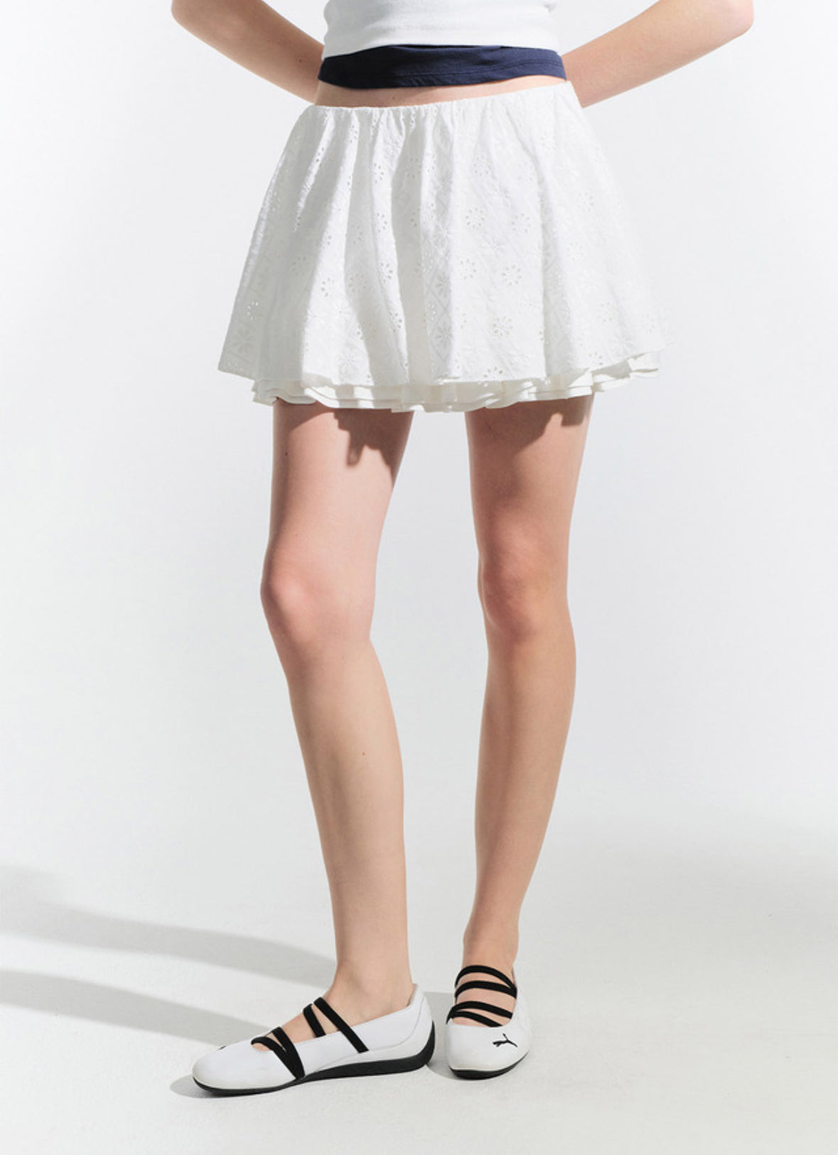 ADELE LACE SKIRT