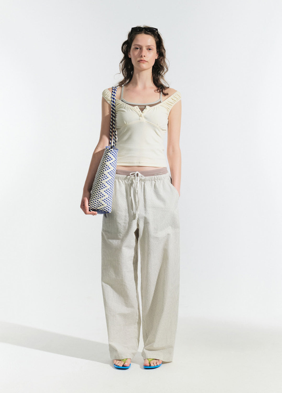 IKA SLEEVELESS TOP