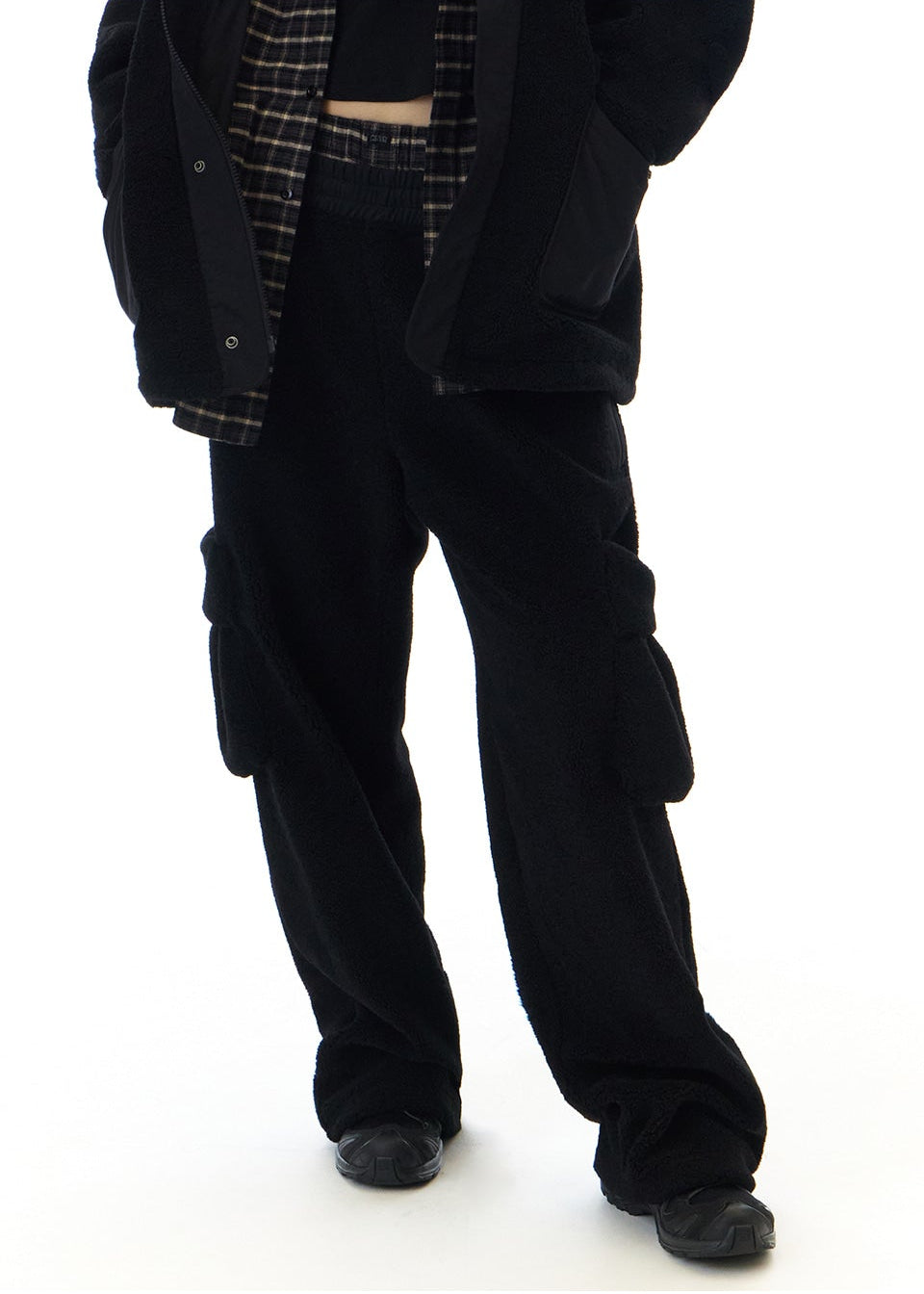 VIOLA CARGO FLEECE PANTS (発送予定: 2025年12月中旬〜)