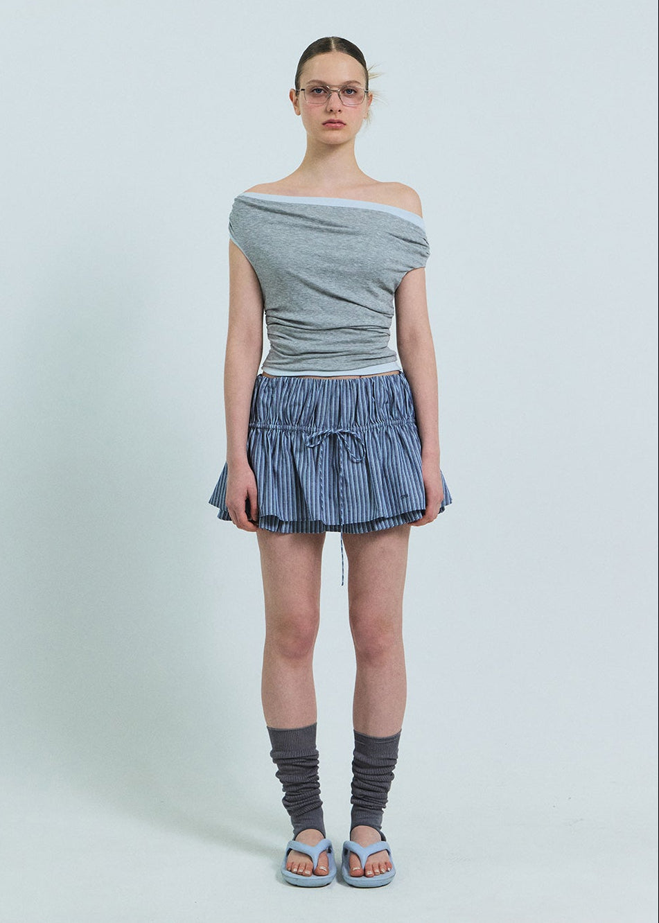 CLOUD OFF-SHOULDER T-SHIRT