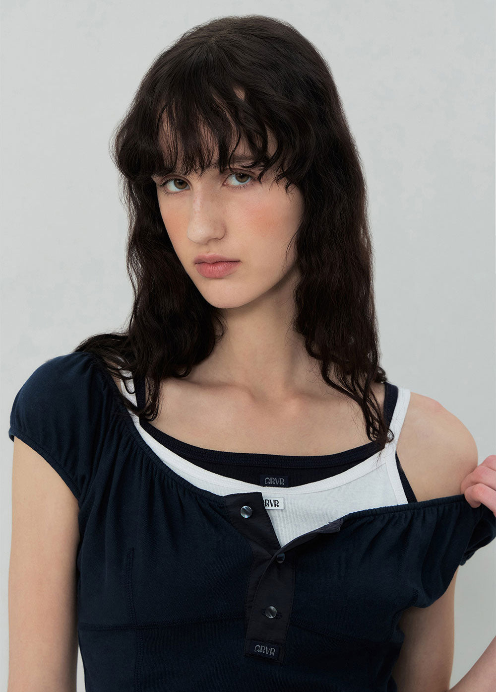 JOEY U-NECK TOP