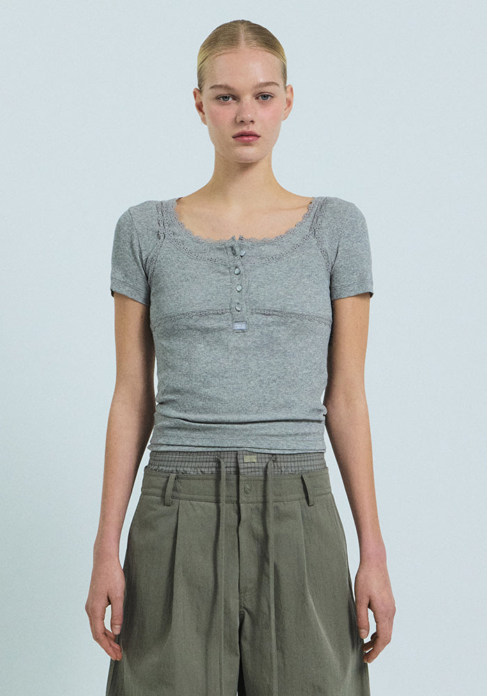 RINA SLEEVELESS