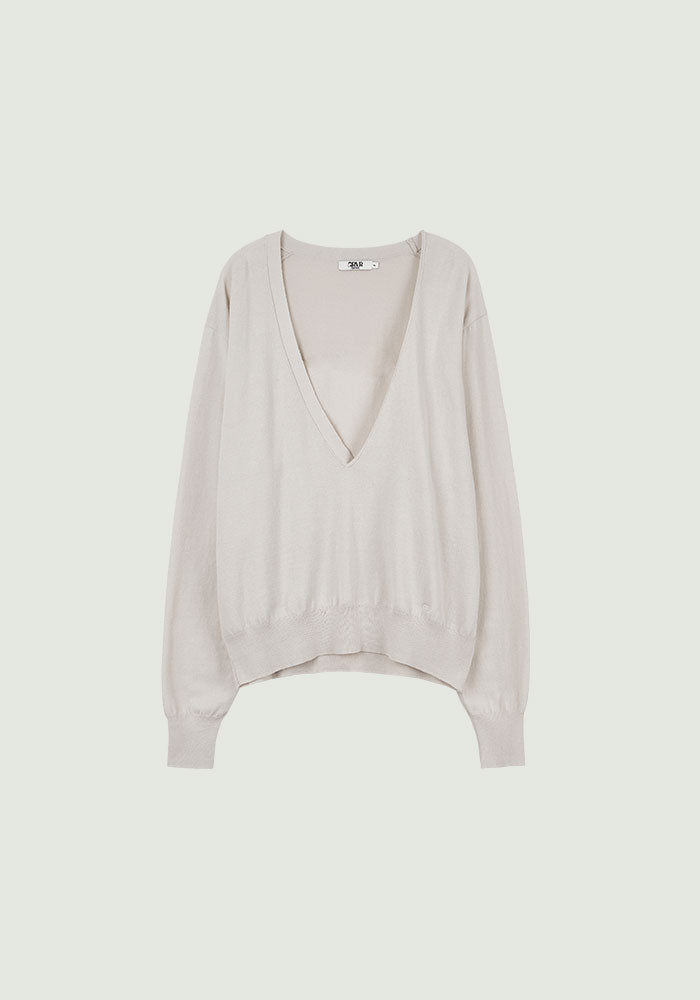 RIEL V-NECK KNIT（発送予定：10月上旬~）