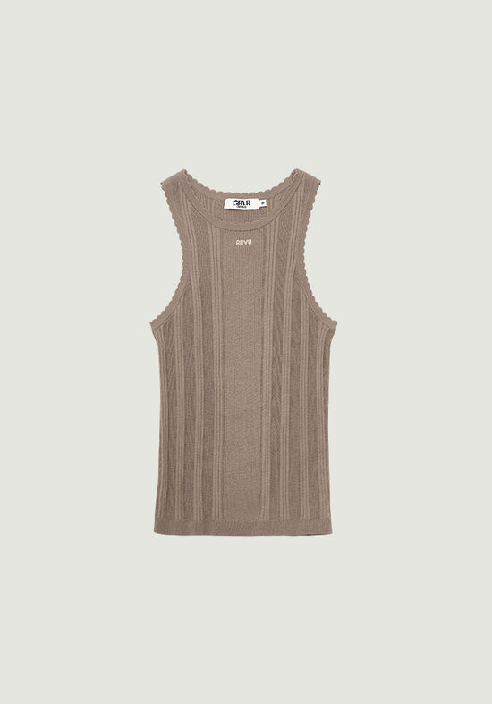 PETAL SLEEVELESS KNIT