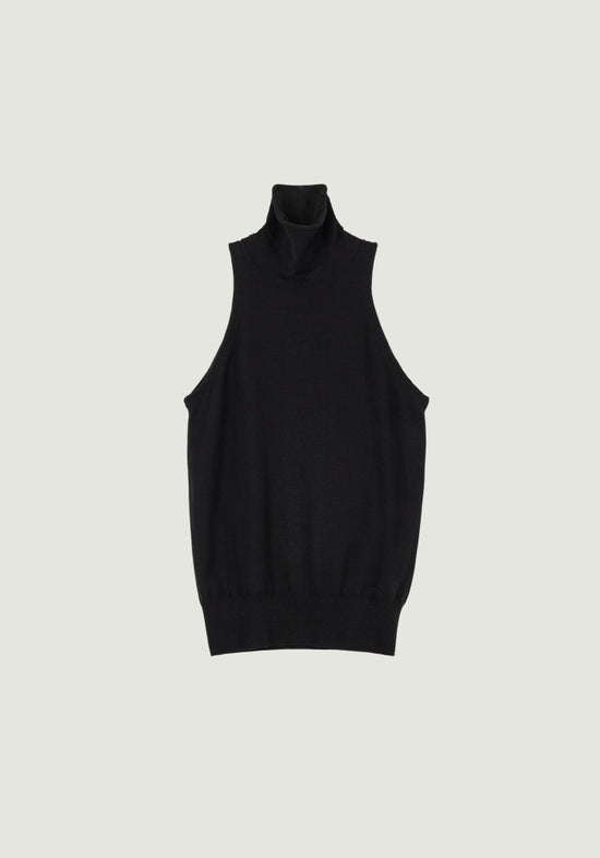 RIEL HALTER KNIT　(発送予定：2026年10月上旬~)