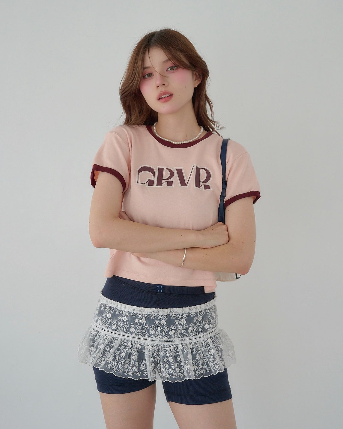 ESSENCE RINGER T-SHIRT