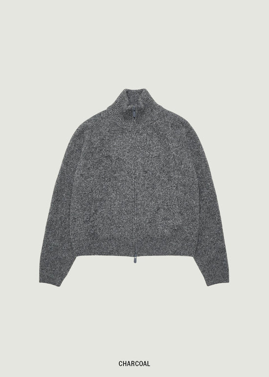 HUG KNIT ZIP-UP