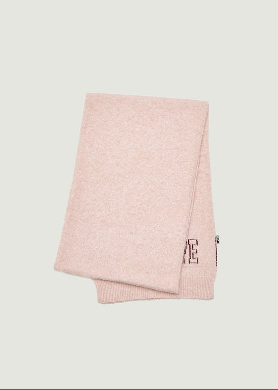 HUG MUFFLER