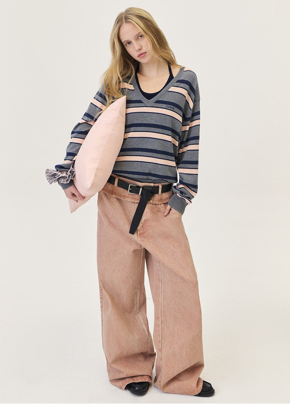 SANDY V-NECK KNIT